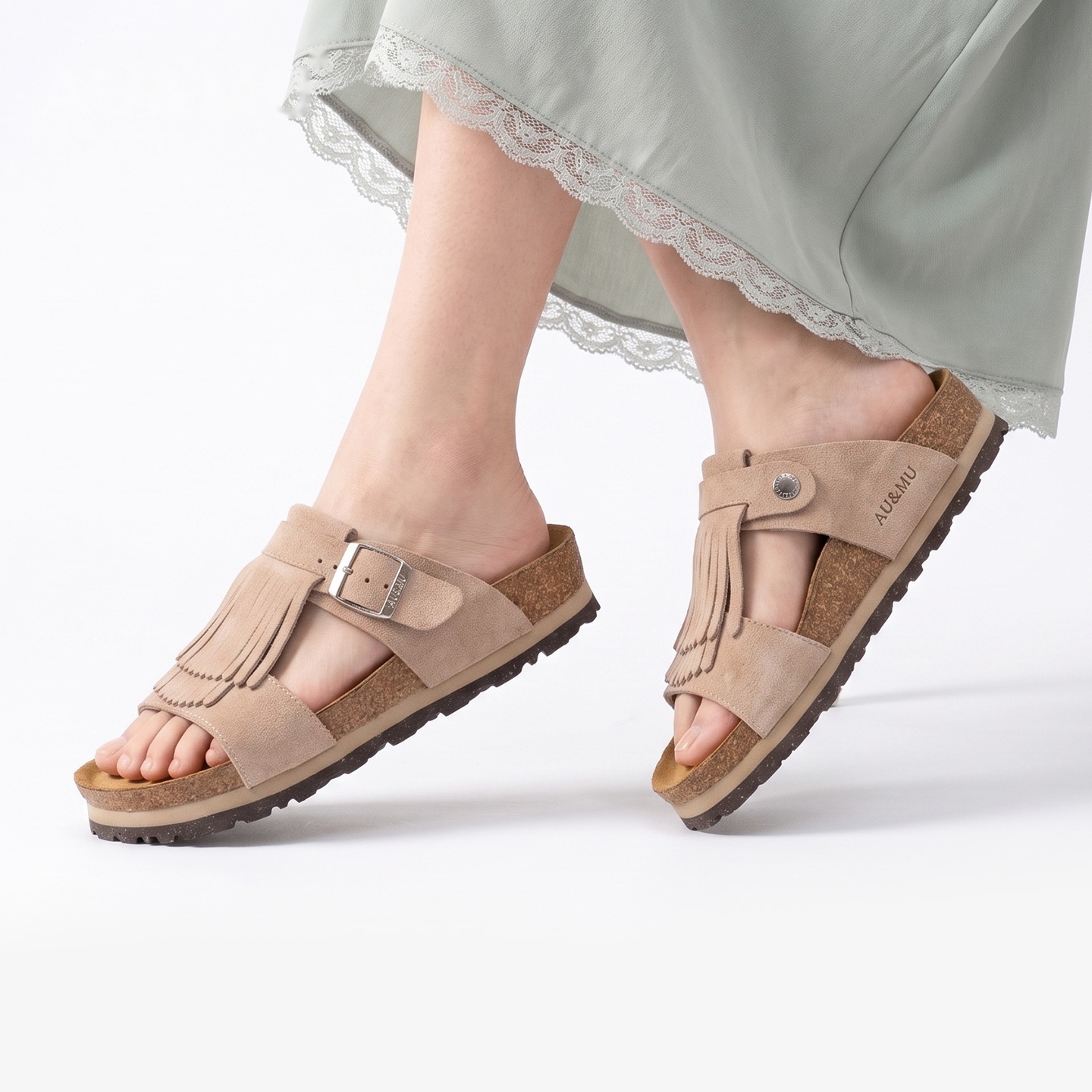 G3721 灰褐色 模特场景图